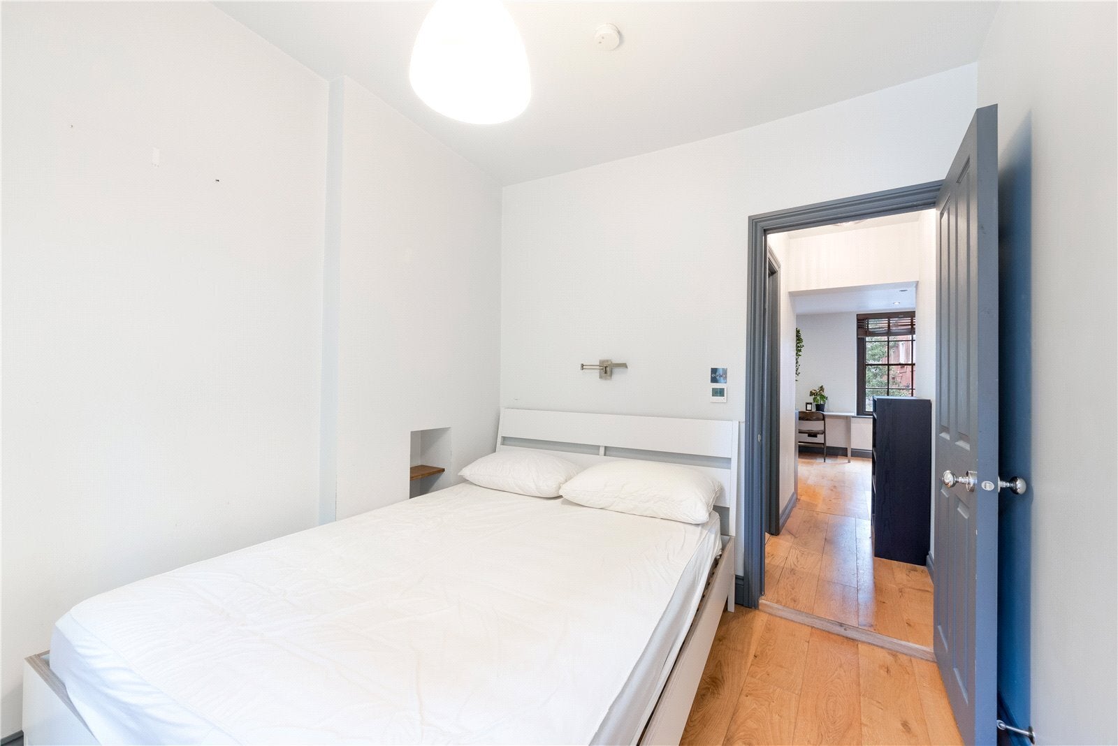 Flat Martlett Court in City of Westminster
