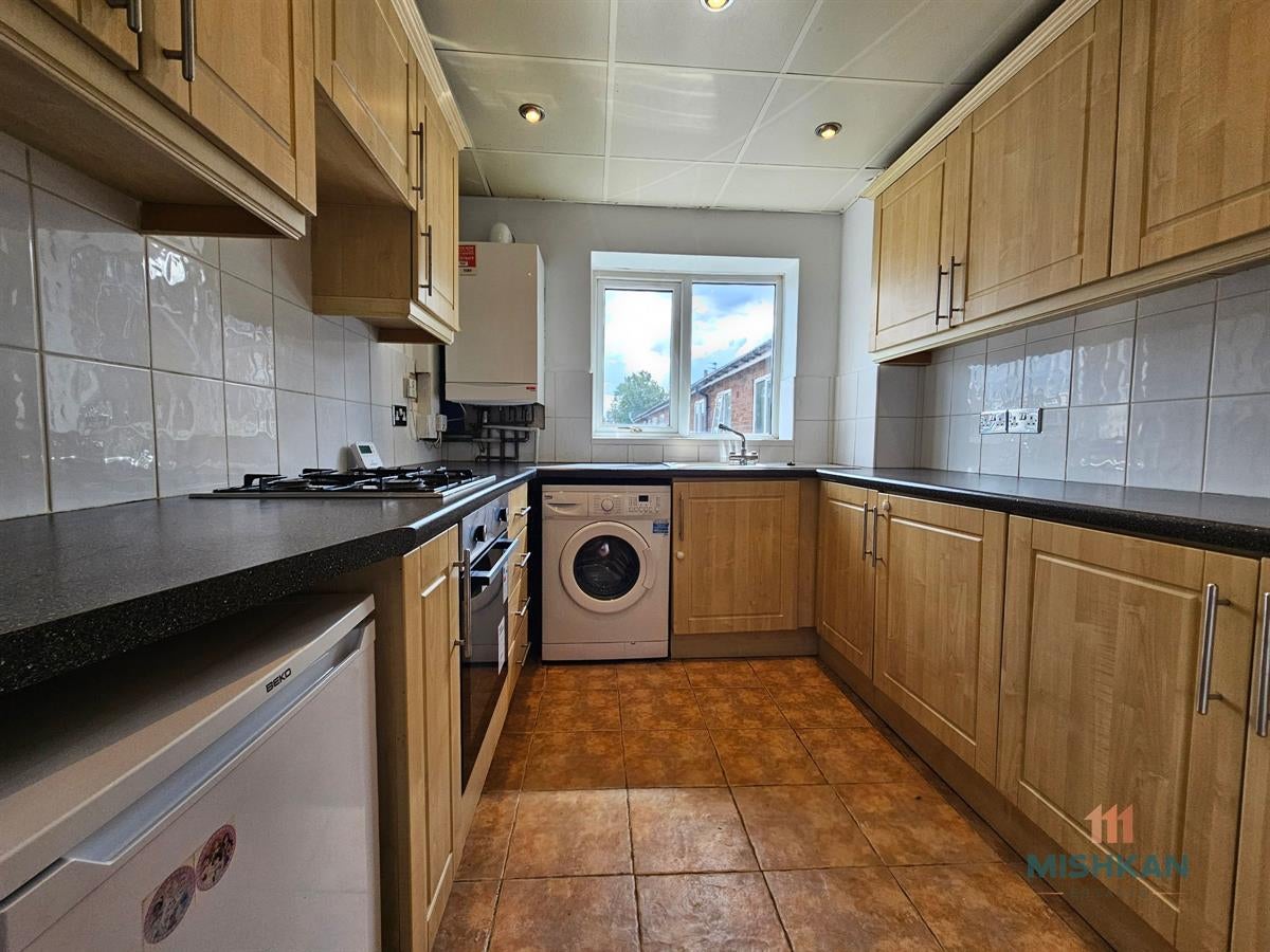 Flat Lapwing Lane in Stockport