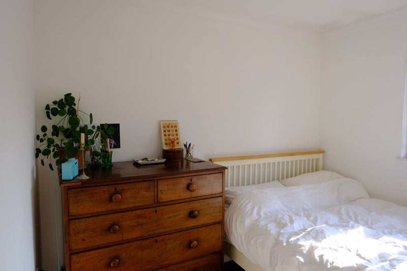 Room Arragon Road in Greater London
