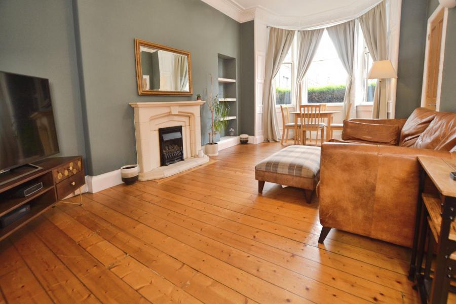 Flat Slateford Road in City of Edinburgh