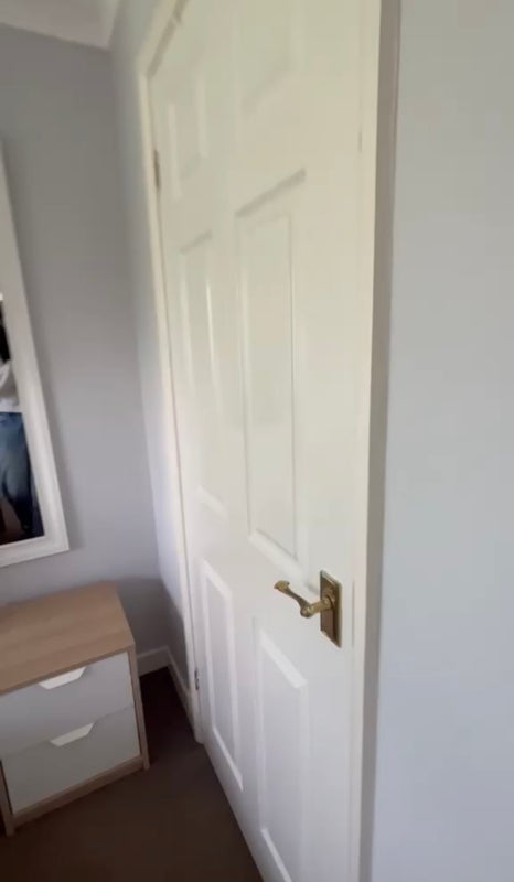 Room Pool Street in Newcastle-under-Lyme