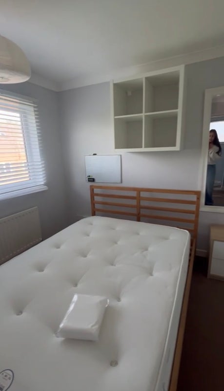 Room Pool Street in Newcastle-under-Lyme