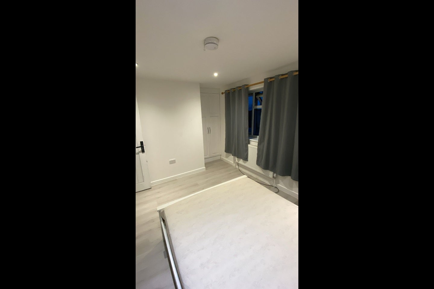 Room Acacia Avenue in Sunnymeads