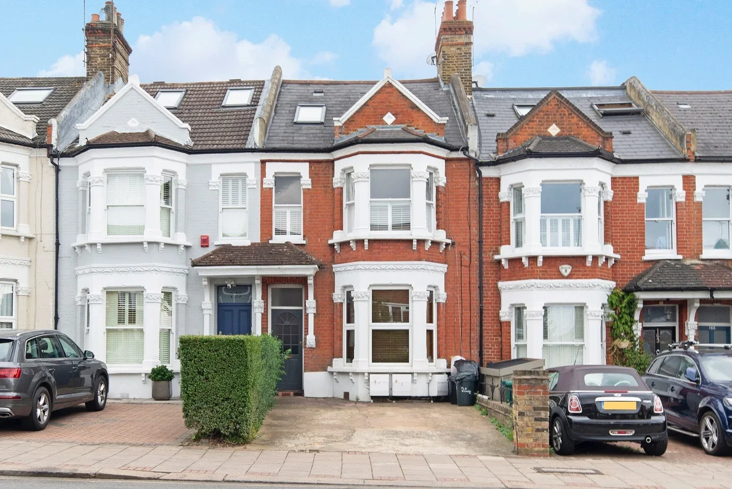 Flat Earlsfield Road in Greater London