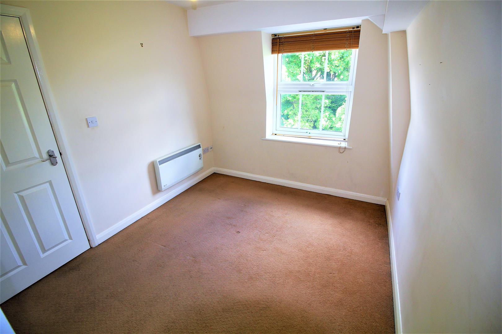 Flat Dowling Street in Rochdale