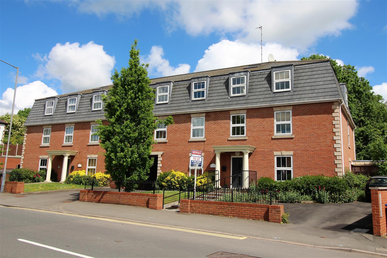 Flat Dowling Street in Rochdale