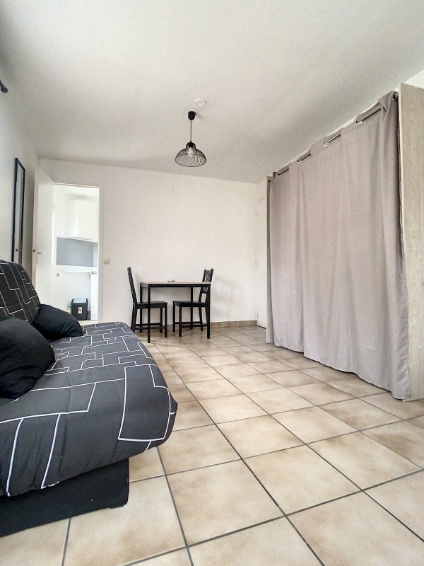 Appartement Rue Flin des Oliviers à Reims