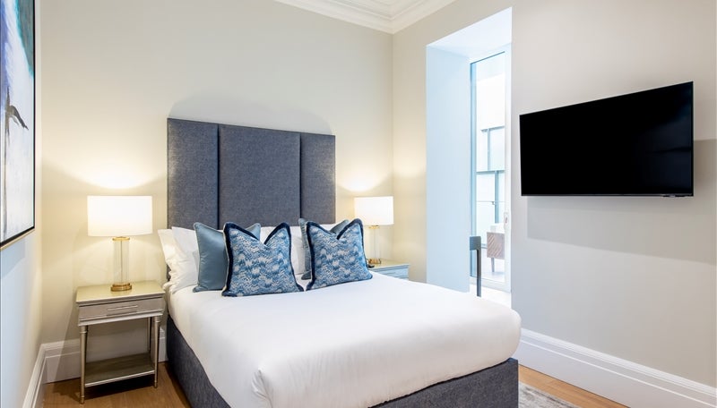 Flat Duke Street in City of Westminster