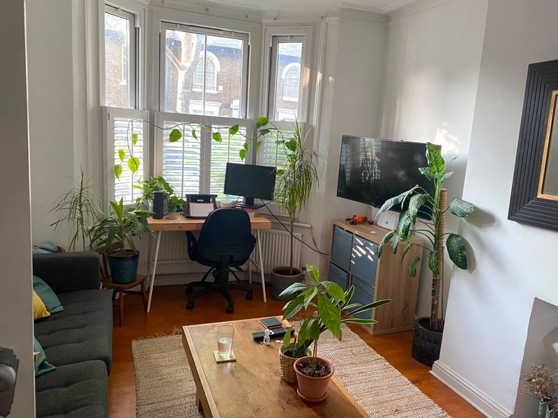 Room Chadwick Road in Greater London