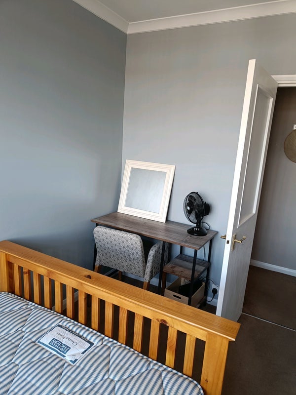 Room Balham High Road in Greater London