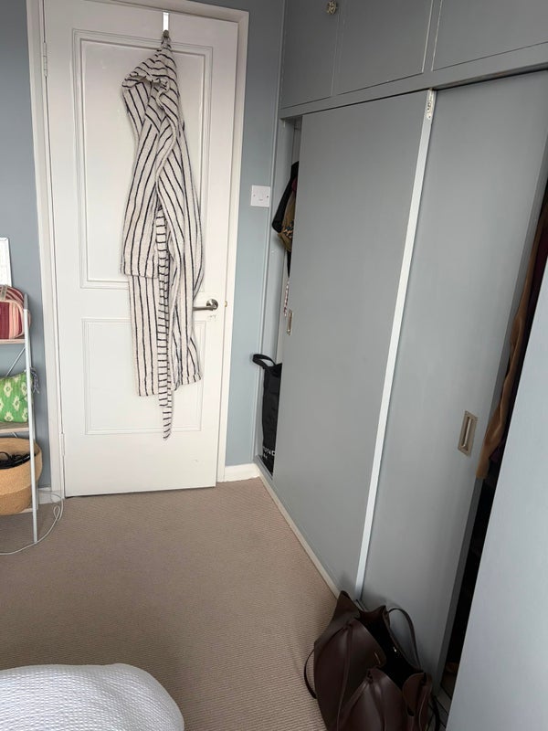 Room Balham High Road in Greater London