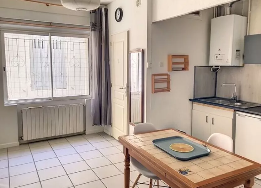 Appartement Rue de Générac à Nîmes