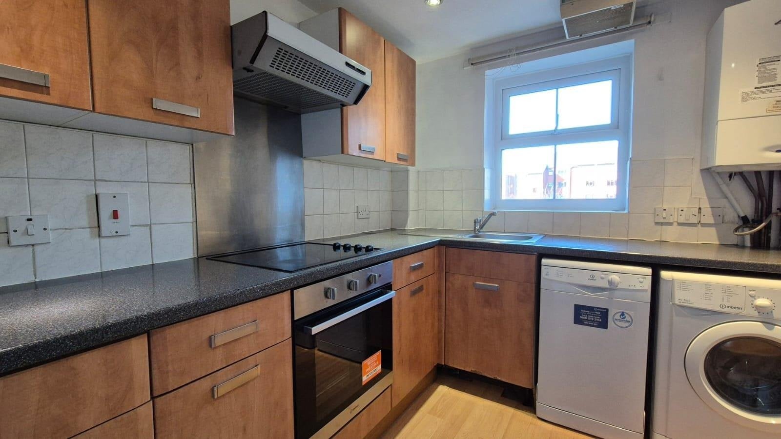 Flat Wilmslow Road in Manchester