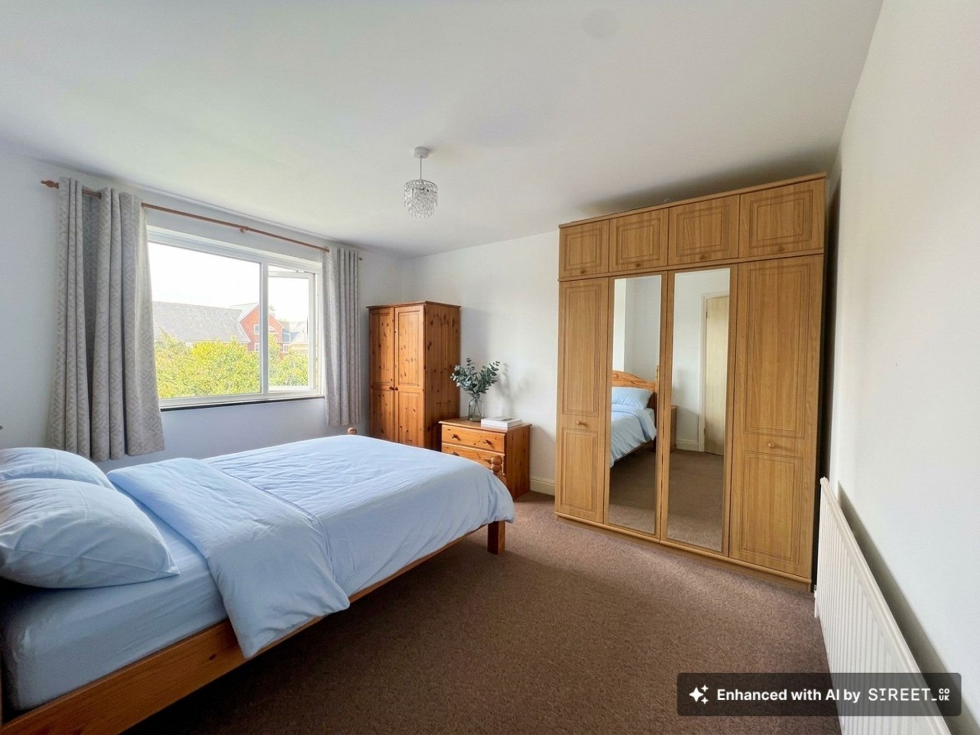 Flat Marlow Road in Stokenchurch