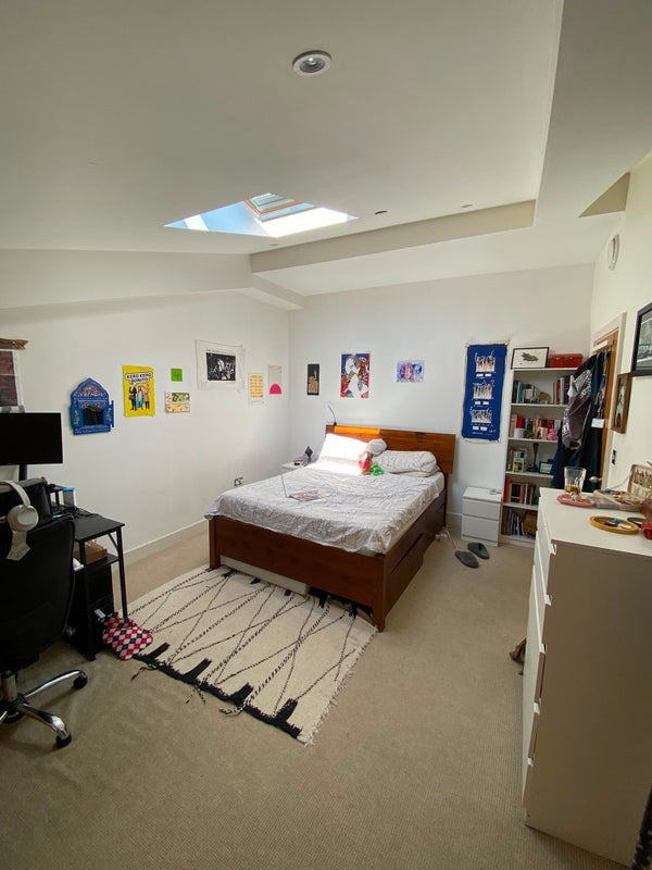 Room Uxbridge Road in Greater London