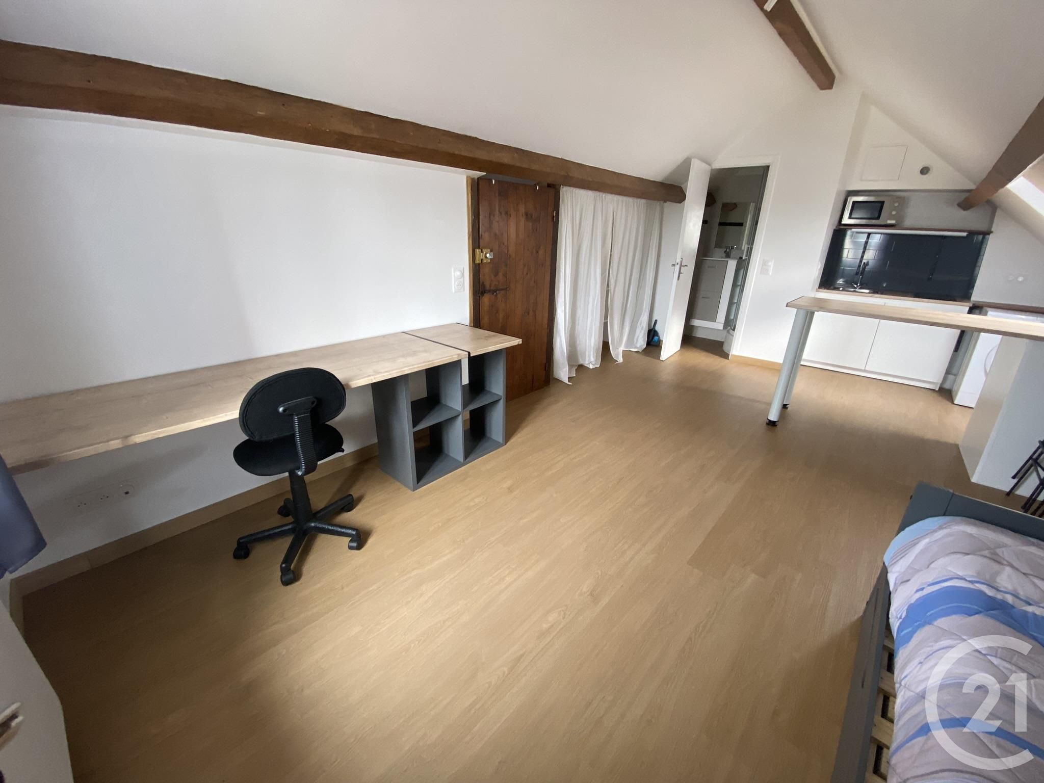Appartement Rue des Linandes Beiges à Cergy