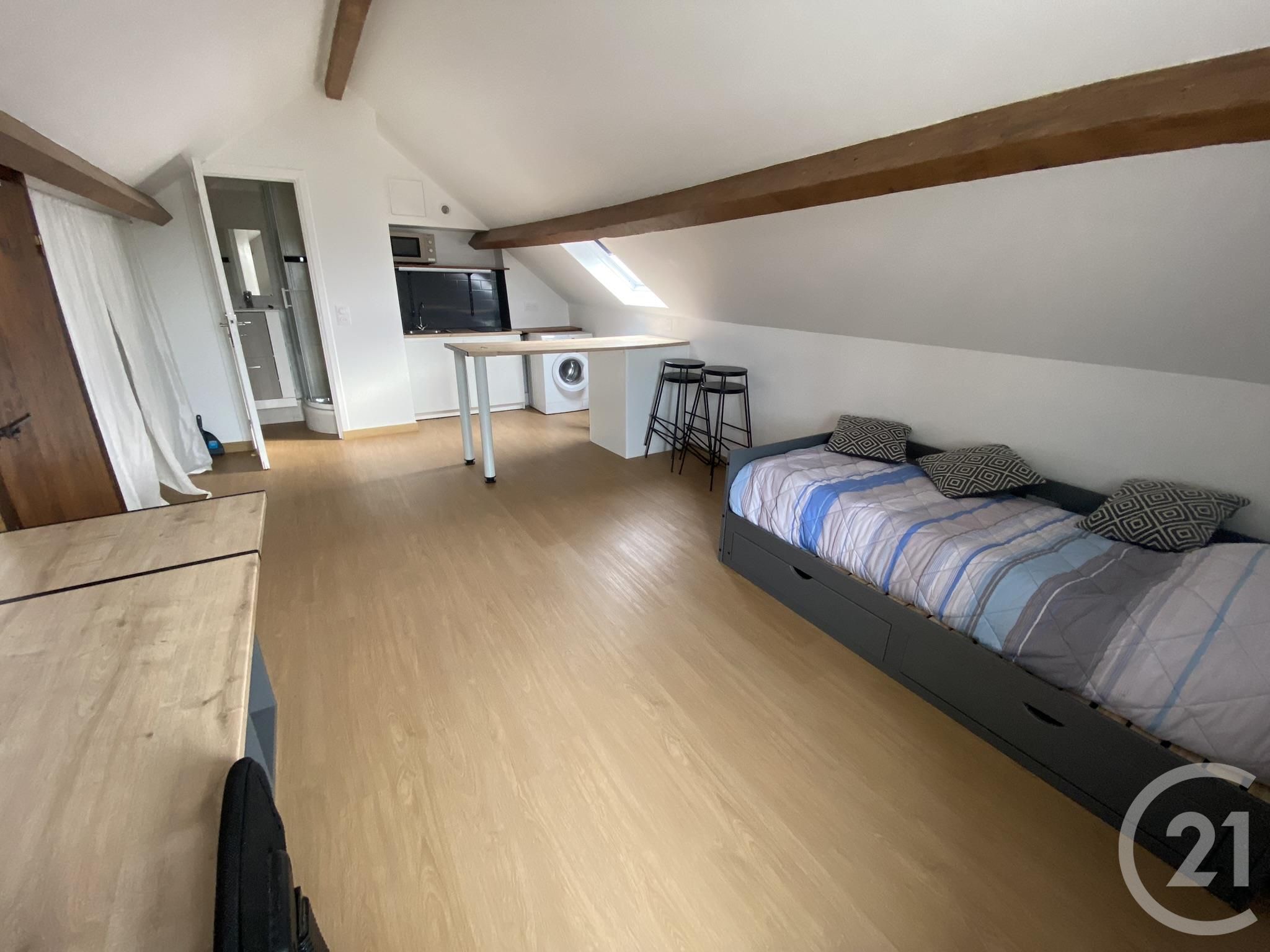 Appartement Rue des Linandes Beiges à Cergy