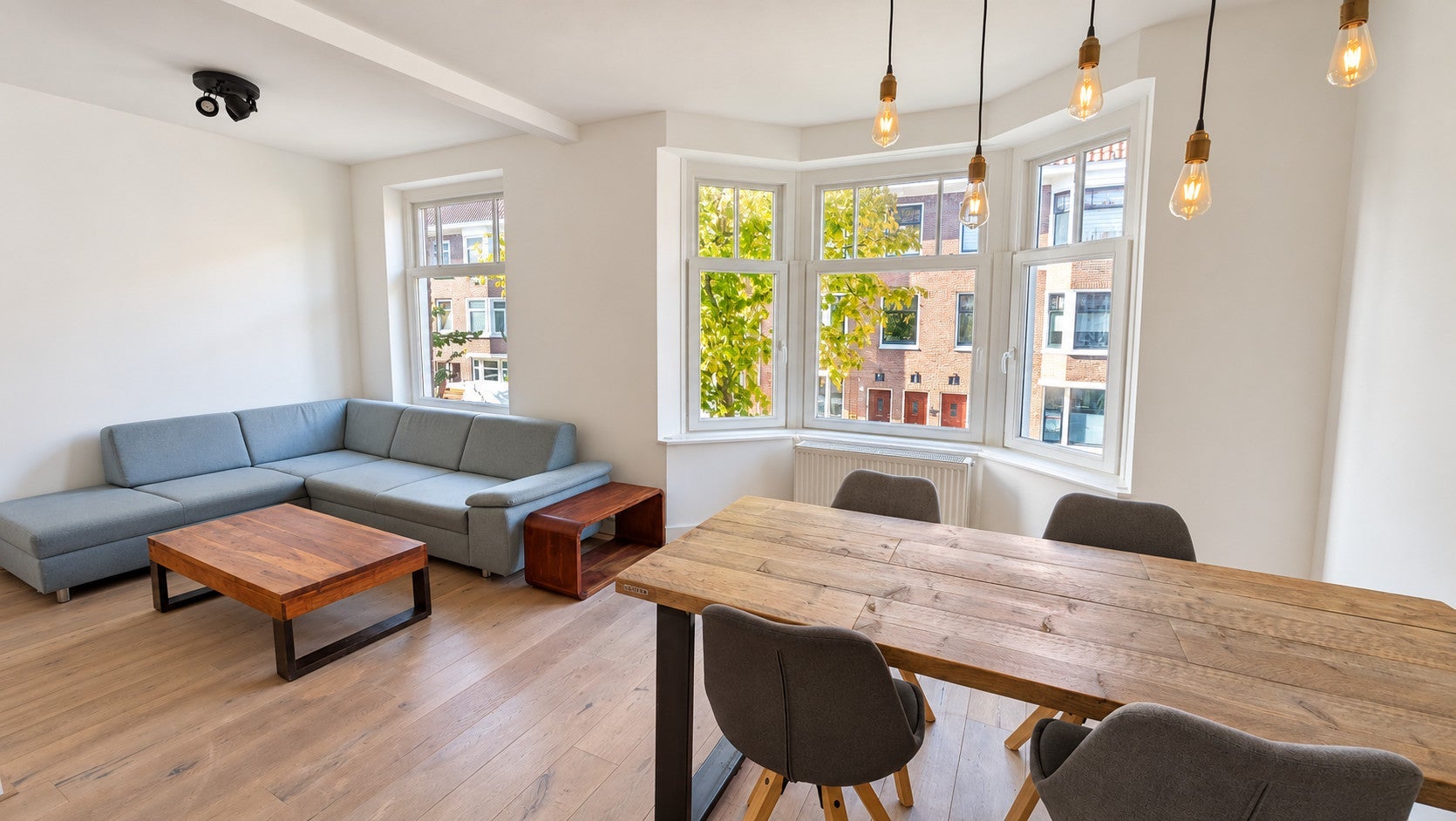 Appartement Woestduinstraat in Amsterdam