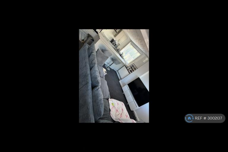 Flat B3165 in Long Load