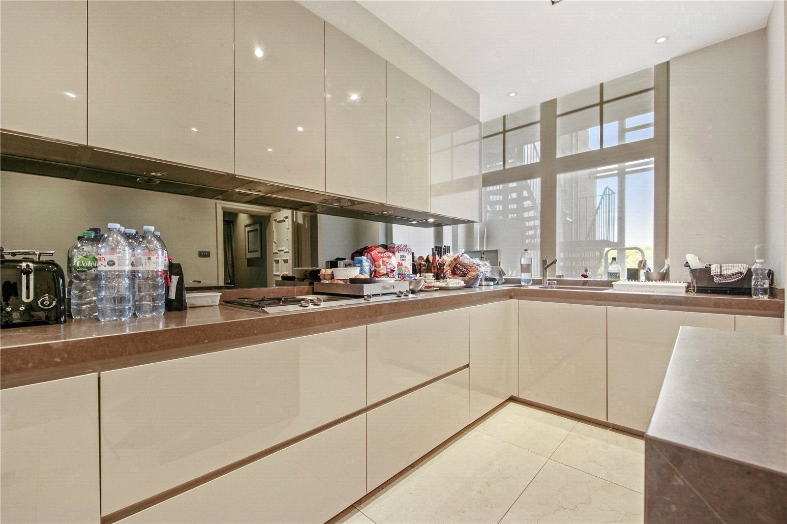 Flat Marylebone Road in City of Westminster