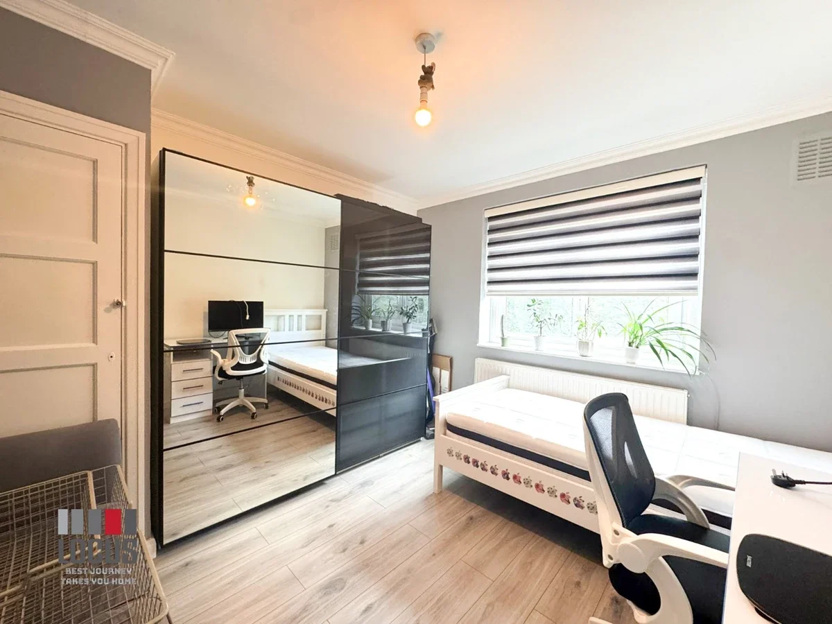 Flat Wynyatt Street in Greater London
