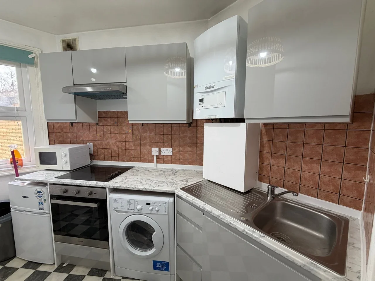 Flat Finchley Road in Greater London