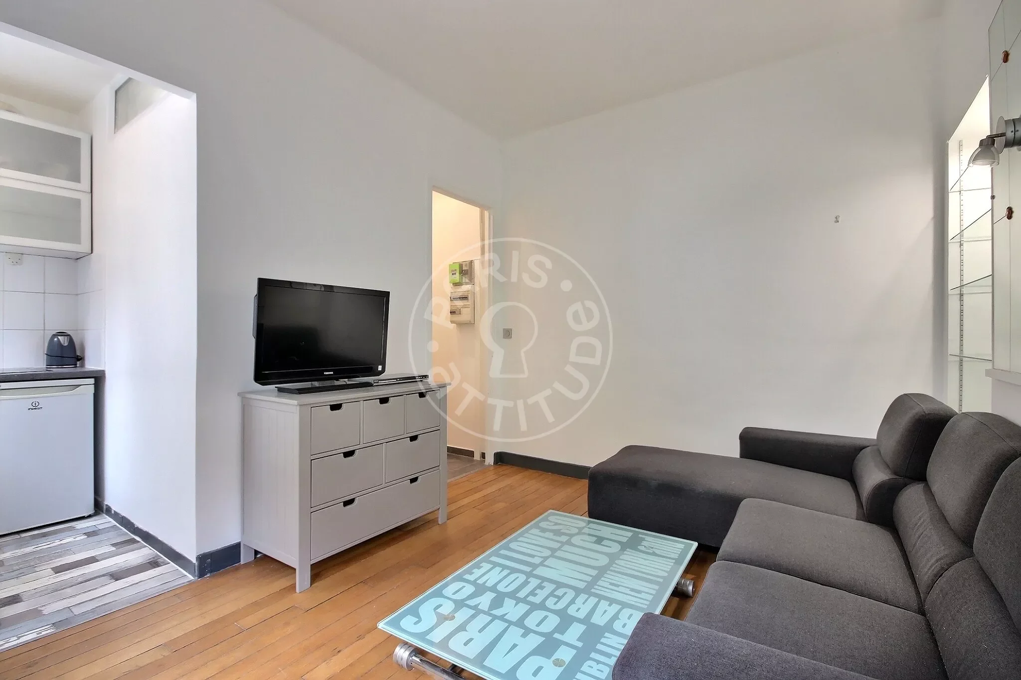 Appartement Rue d'Orsel à Paris