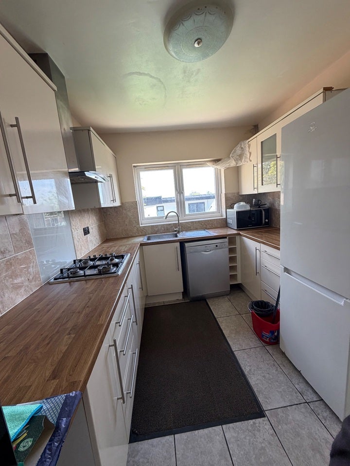 House Coombewood Drive in Greater London