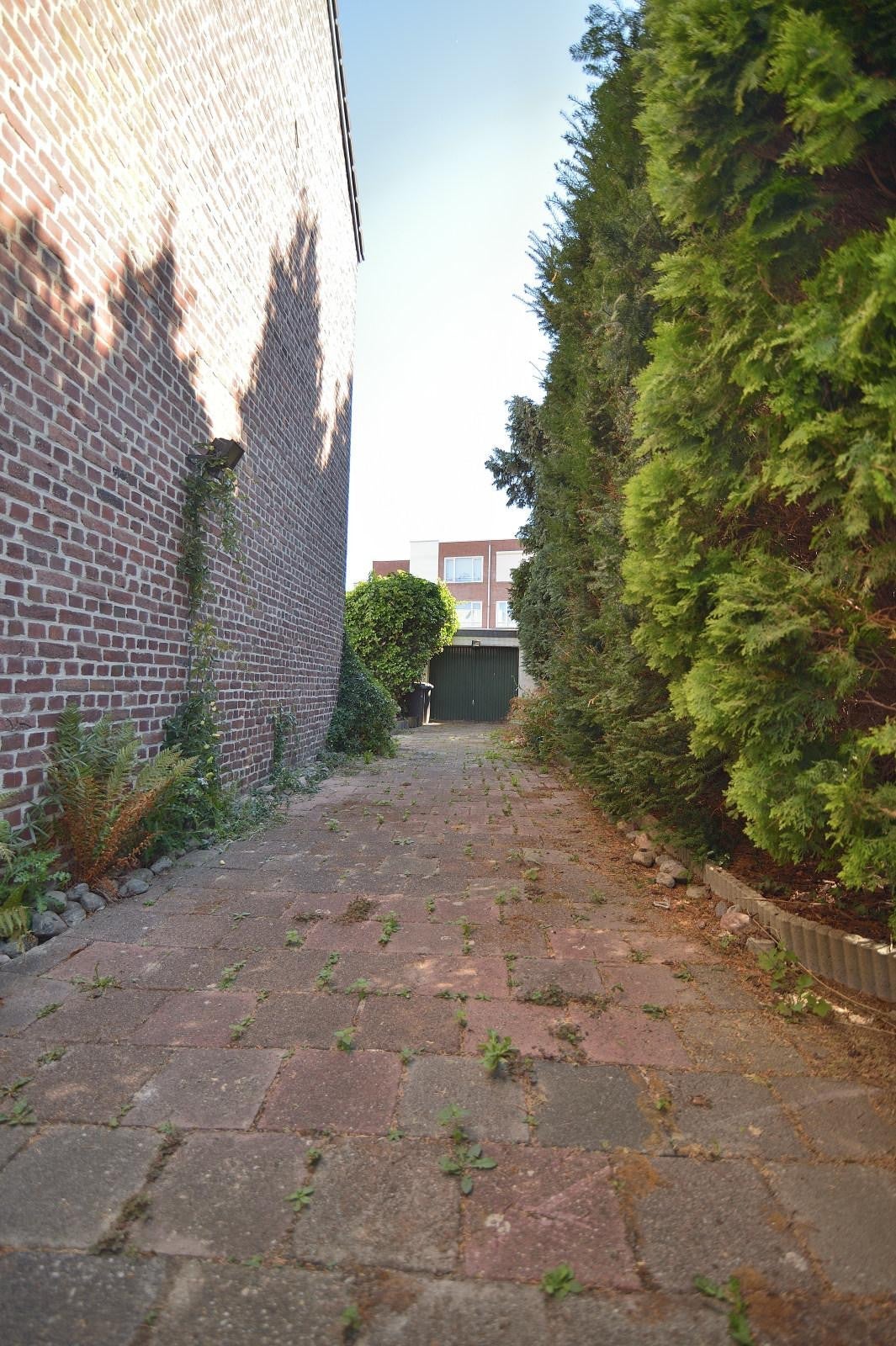 Twee-onder-één-kap te koop: Ruitersstraat 22, Landgraaf