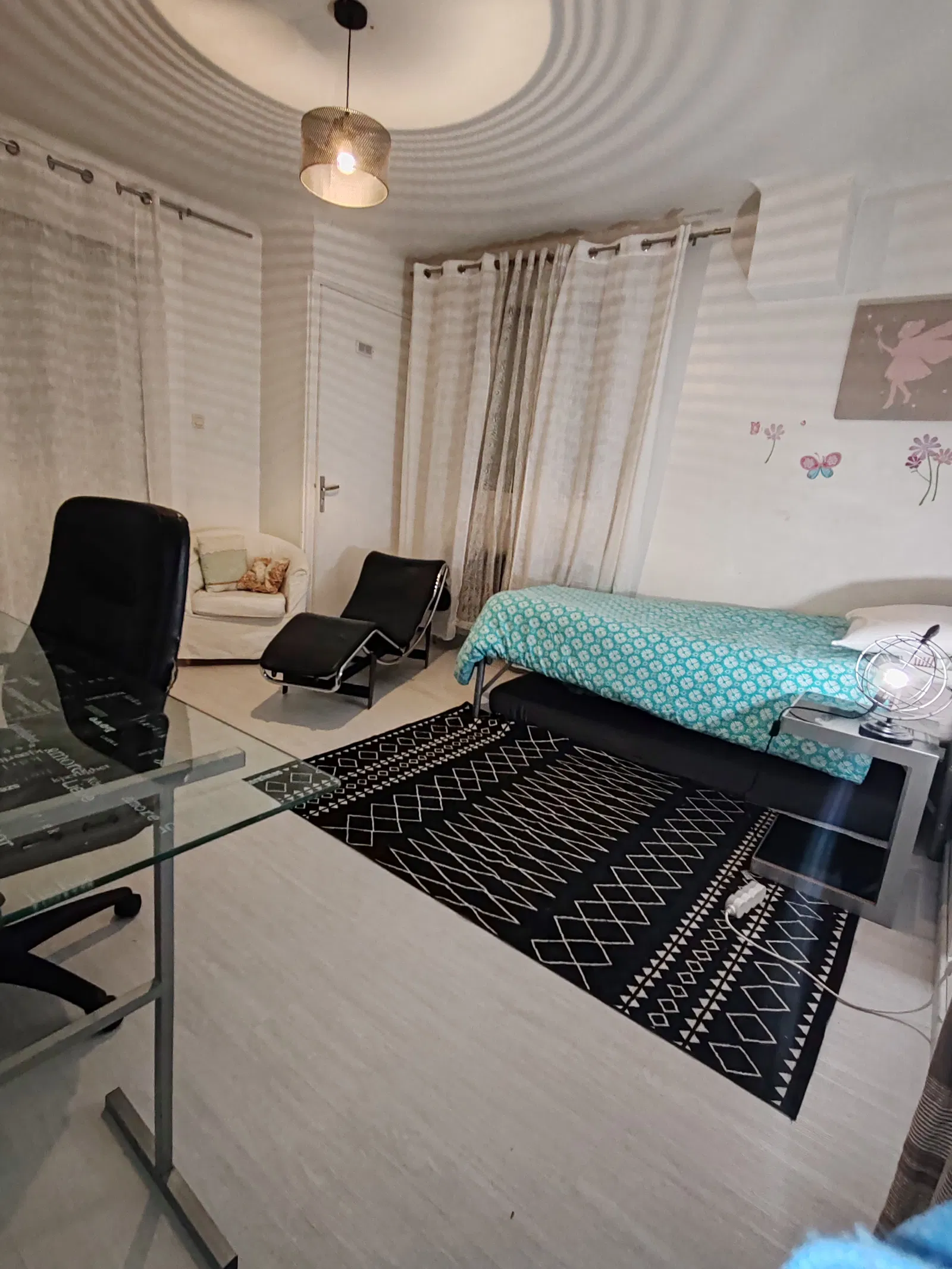 Room Rue Sabine Zlatin in Villeurbanne