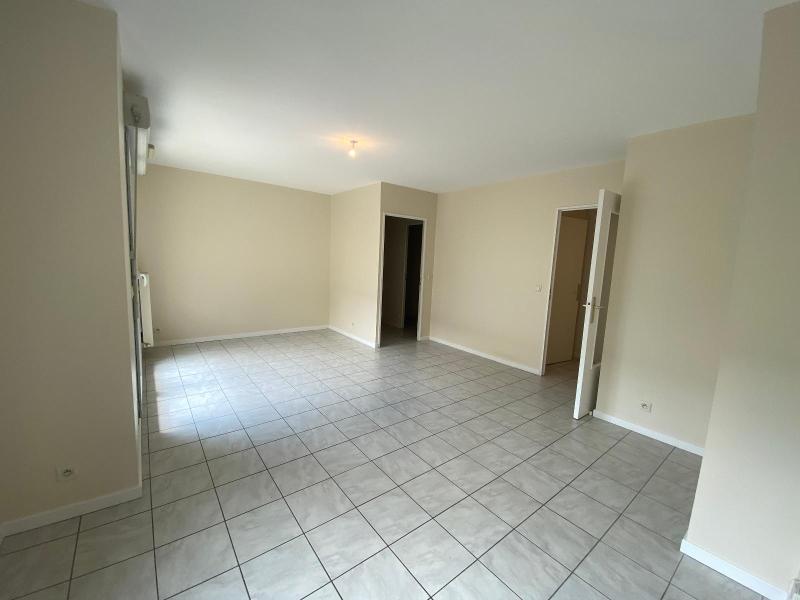 Flat Rue Pierre Semard in Grenoble