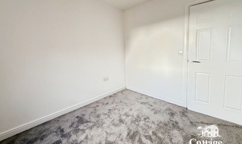Flat Bromley Close in Harlow
