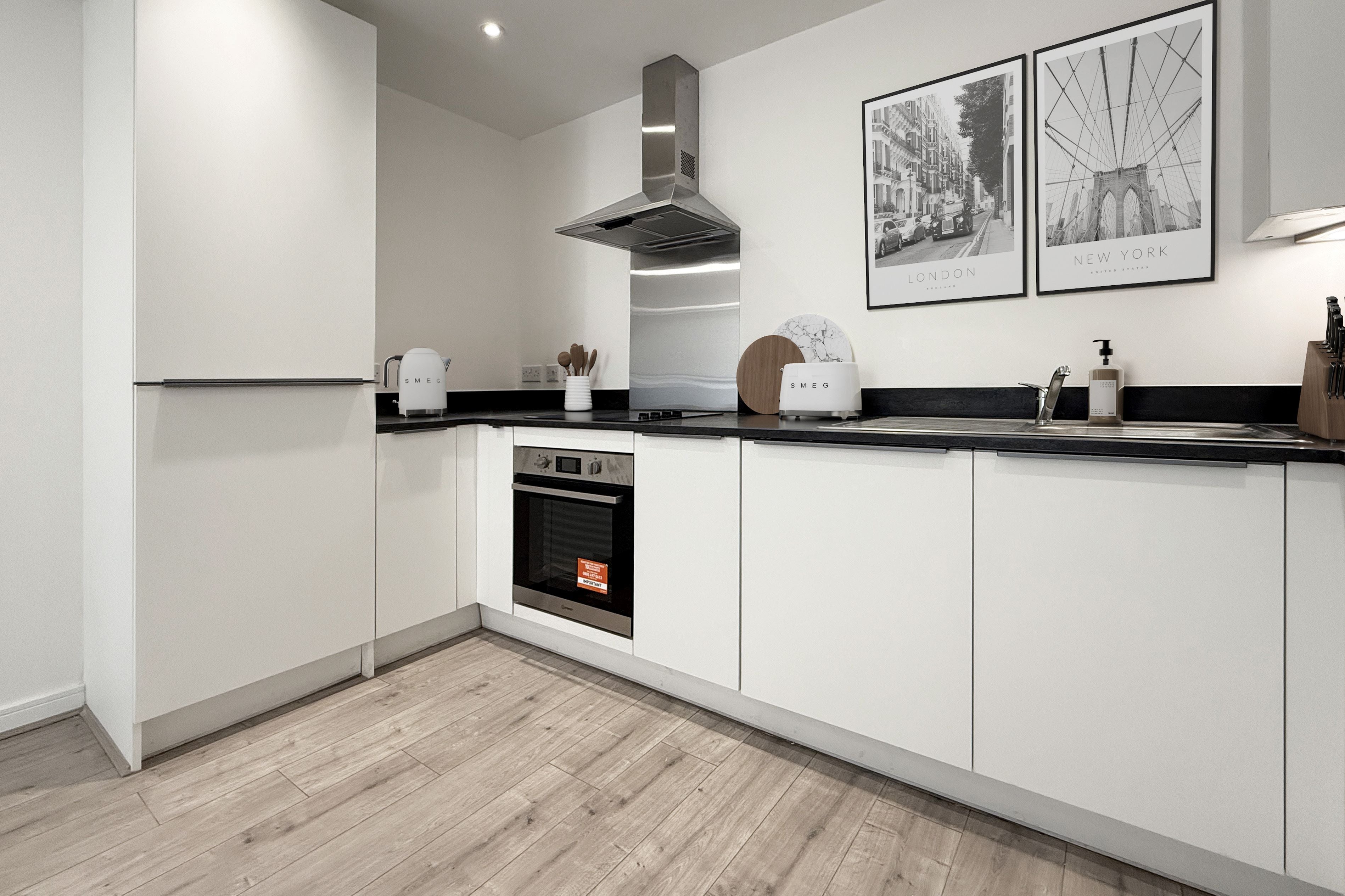 Flat Cowan Terrace in Sunderland