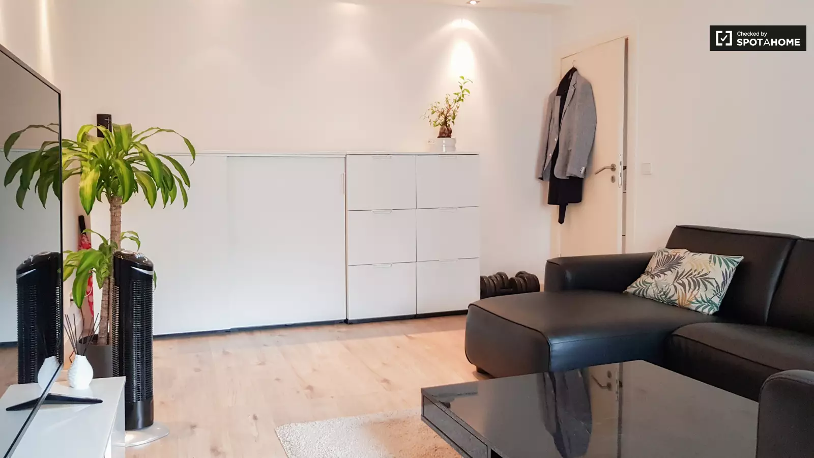 Wohnung Wittelsbacherstraße in Berlin