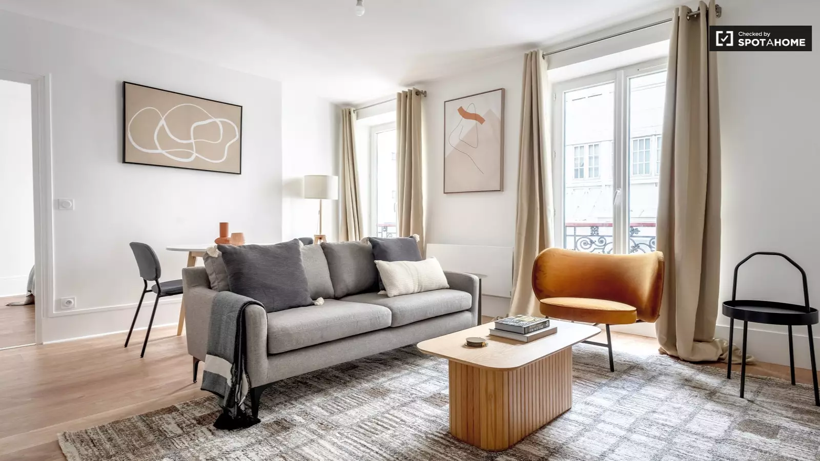 Appartement Rue d'Ouessant à Paris