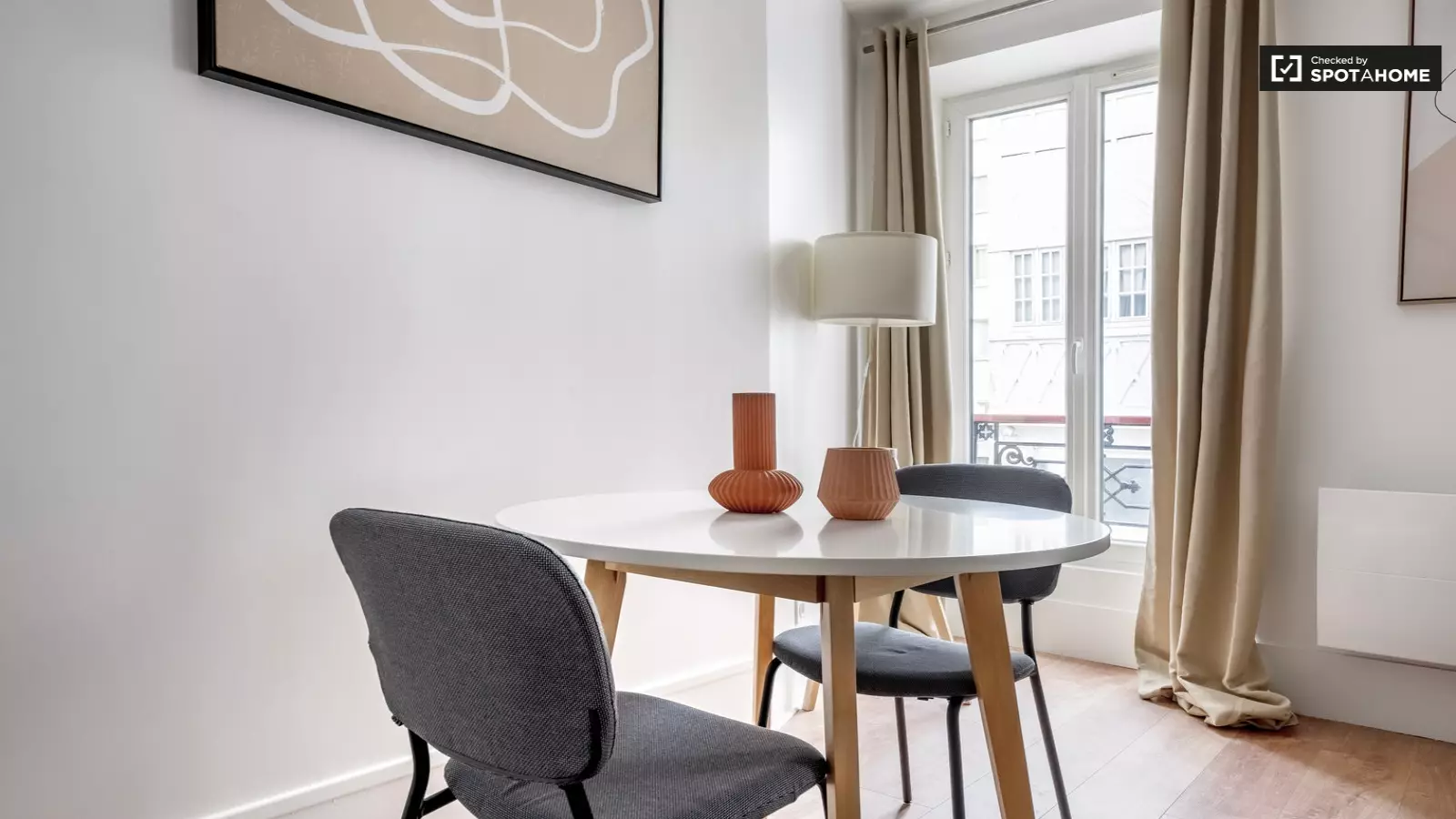 Appartement Rue d'Ouessant à Paris