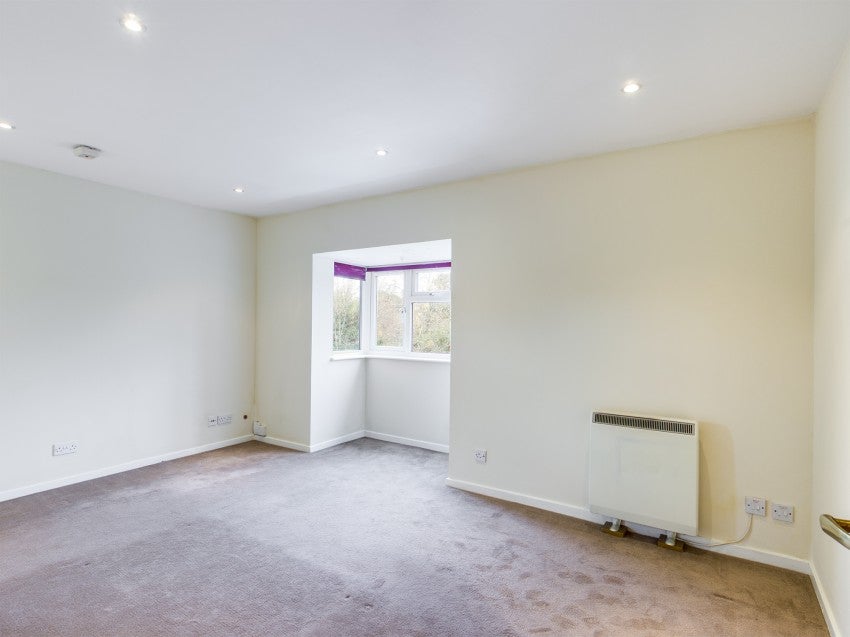 Flat Rabournmead Drive in Greater London