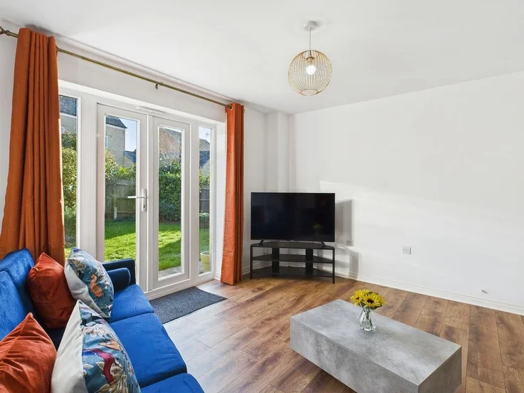 House Desert Orchid Road in Tewkesbury