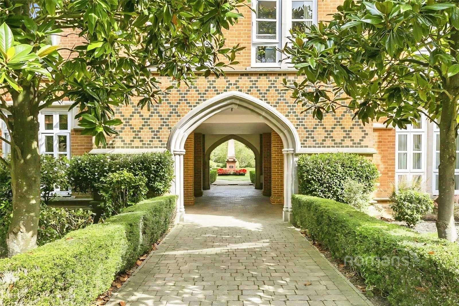 Flat Holloway Drive in Borough of Runnymede