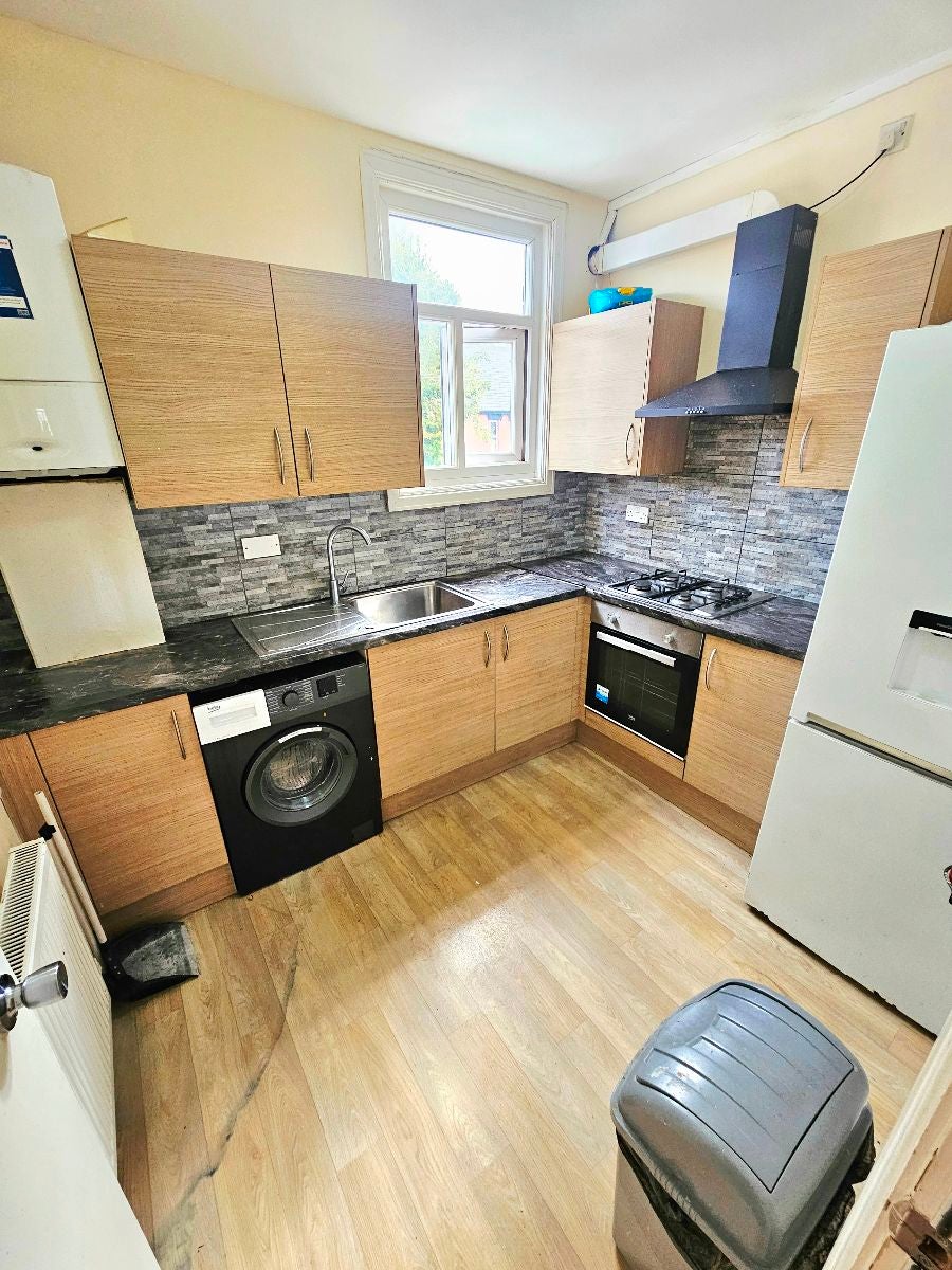 Flat Albert Road in Manchester