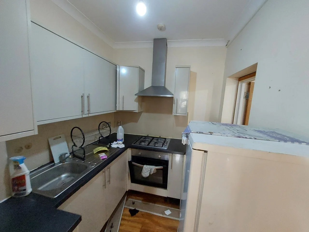 Flat Bedford Road in Greater London