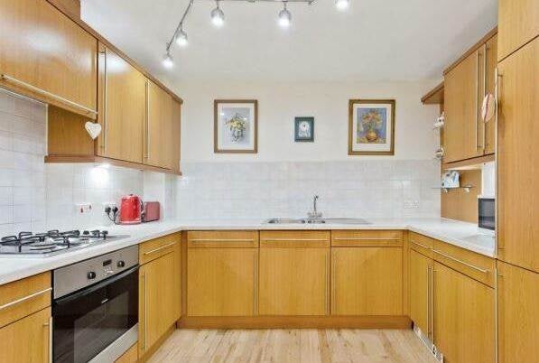 Flat Muirfield Drive in Gullane