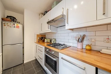 Flat Carmichael Mews in Greater London