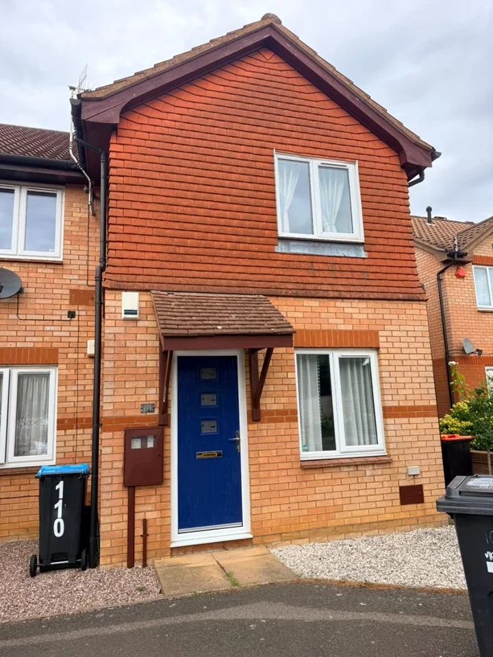 House Pettingrew Close in Milton Keynes