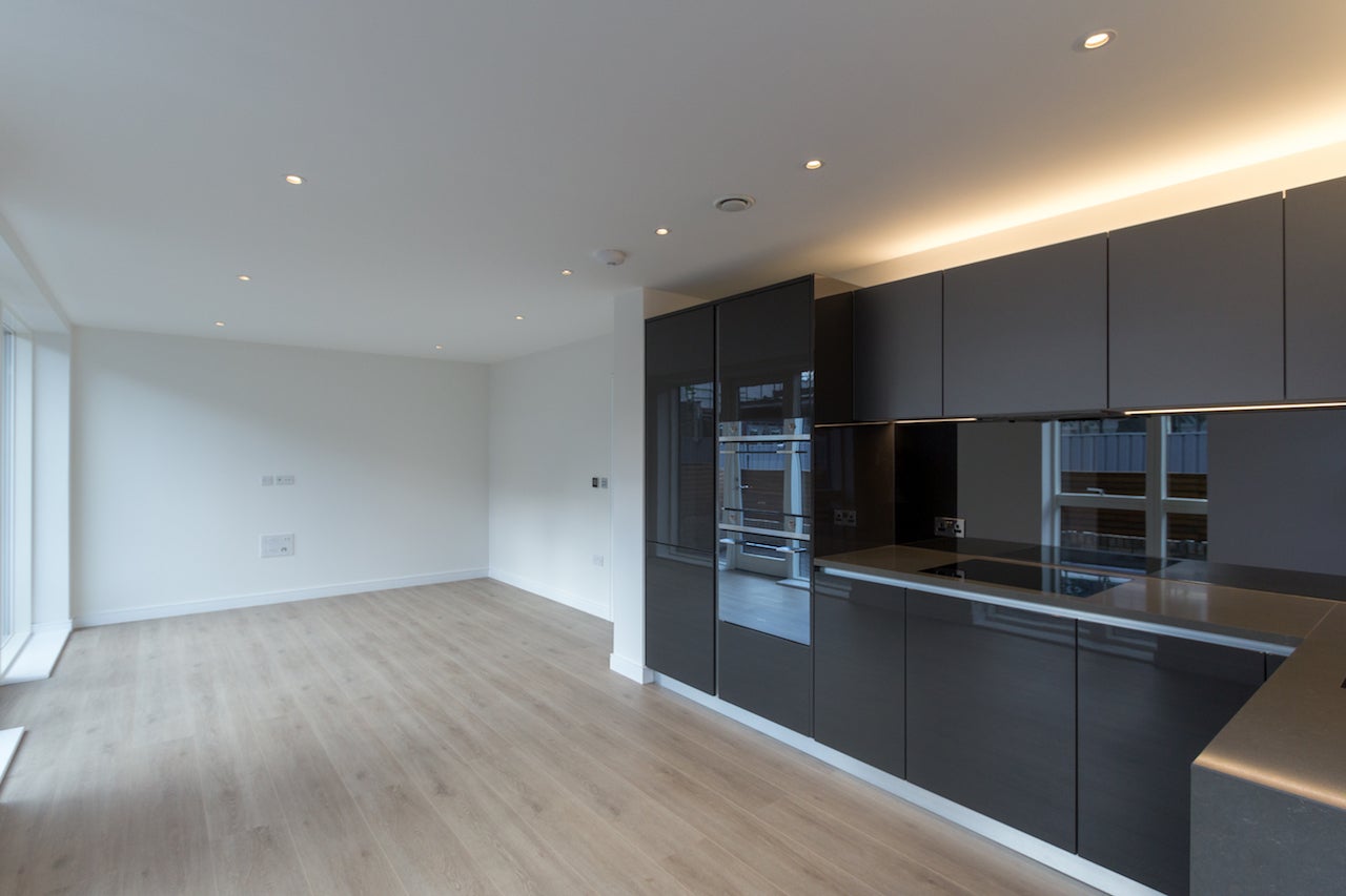 Flat Lionel Road South in Greater London