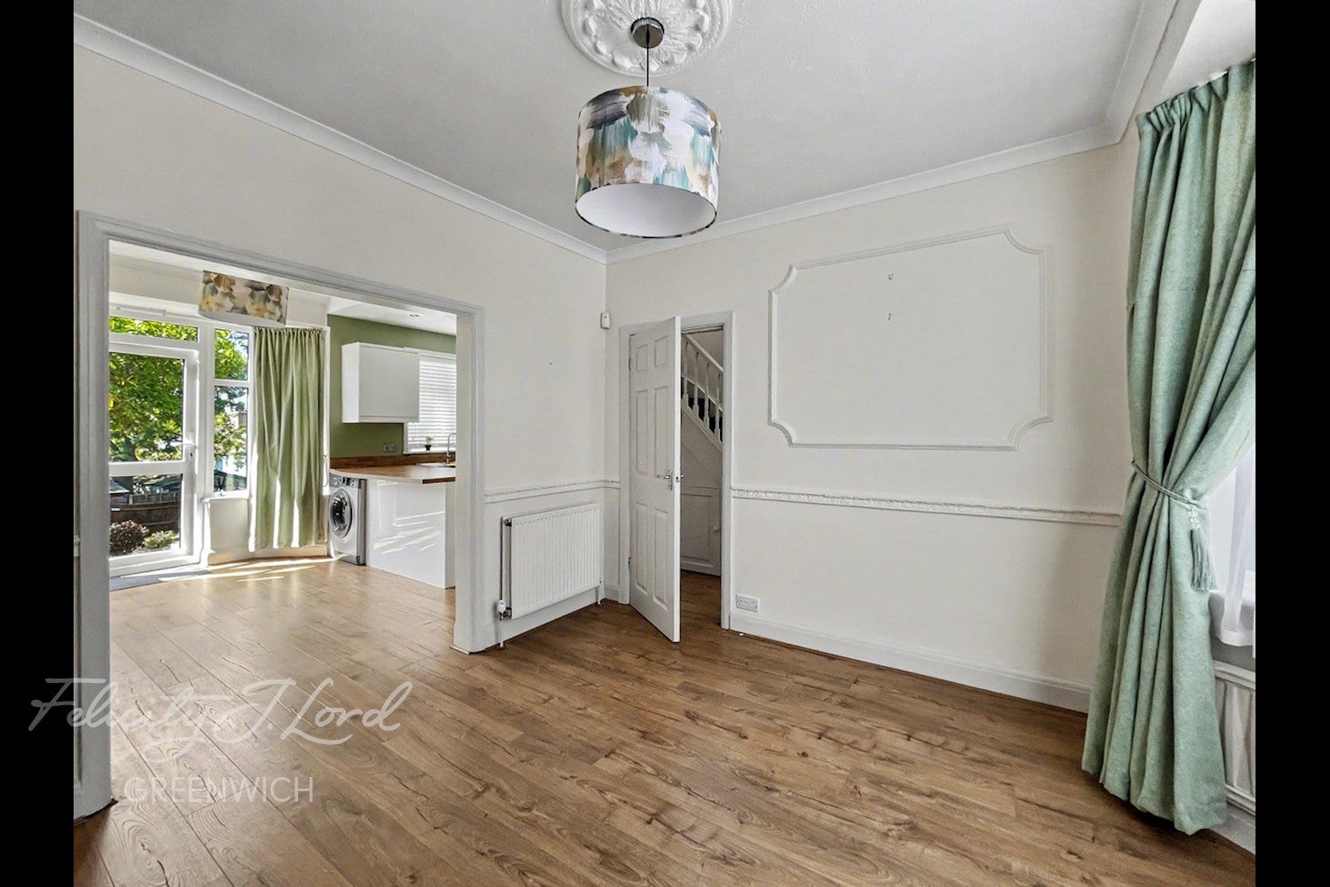 House Ankerdine Crescent in Greater London