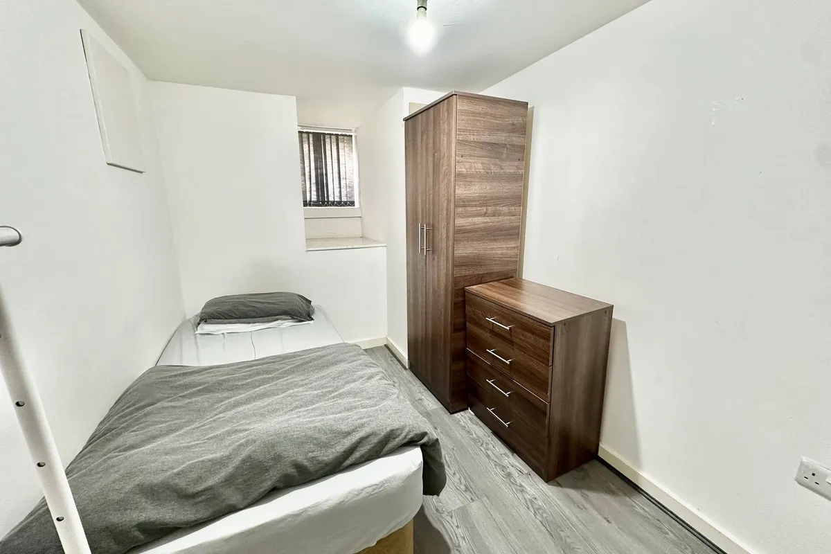 Flat Back Nowell Mount in Leeds