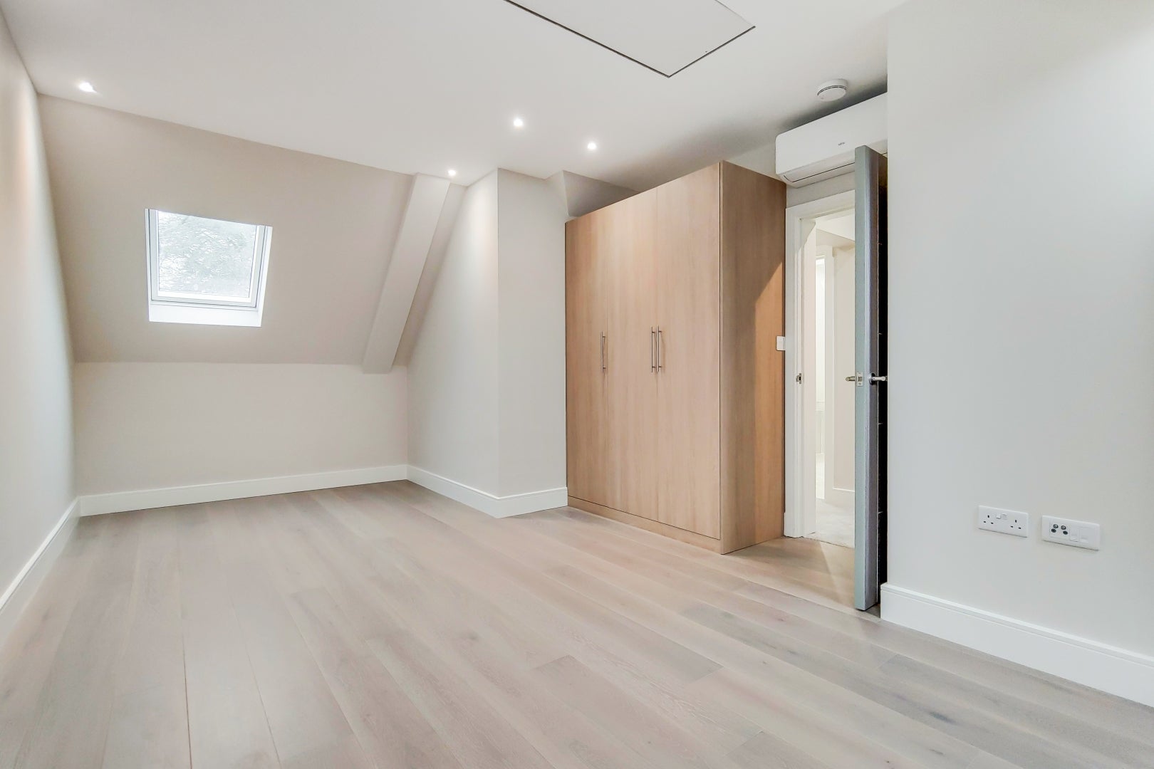 House Bell Lane in Greater London