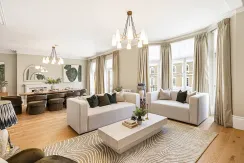 Flat Kynance Place in Greater London
