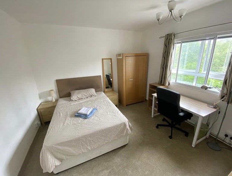 Flat Goldington Street in Greater London